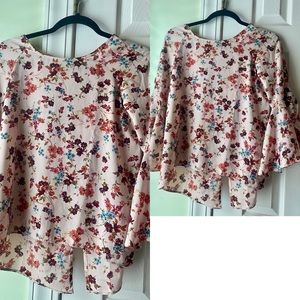 Bell Sleeve Slit Back Dress Shirt